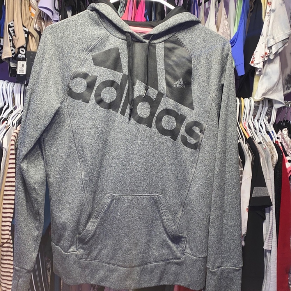 adidas Gray Hoodie pockets draw string see photos very comfy warm size Medium